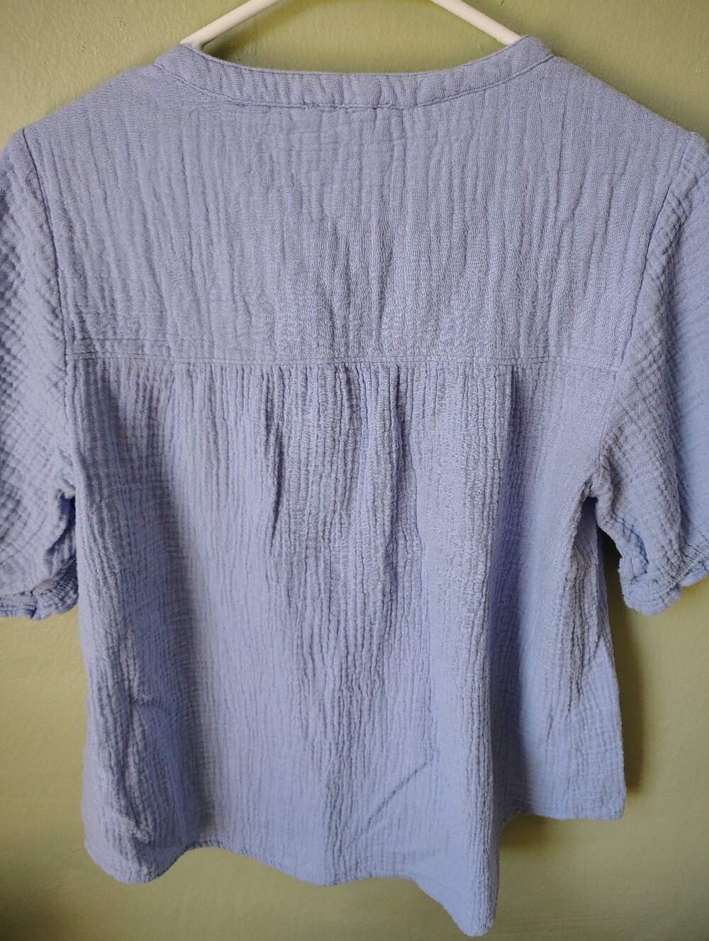 BeachLunchLounge Women's Small 100% Cotton Light Blue Button-Front Top - Picture 8 of 10